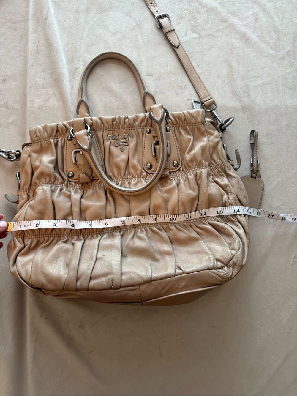 Prada Nappa Gaufré Convertible Satchel Bag in Cameo Beige with Crossbody Strap - Picture 13 of 16